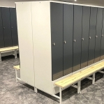 Locker with a bench, 2x400 1900x800x830, sep. wall