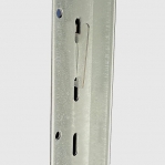 Kannatin Kasten hyllytasolle