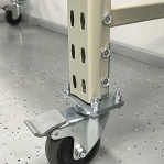 Varastohylly pyörillä 2100x1800x500, 3 orsitasoa lastulevyllä 22 mm MAXI