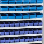 Hyllykaappi 1950x1100x550, 30kpl 500x180x95, 45kpl 500x120x95, 4kpl 500x230x150